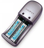 Cargador De Pilas Xion Con Dos Pilas Aaa De Regalo - PRODUCTO NUEVO